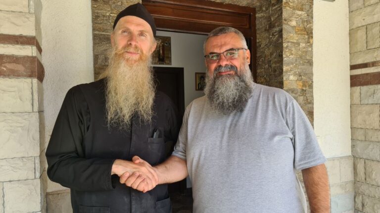 Blagodarnost ocu Arseniju Jovanoviću